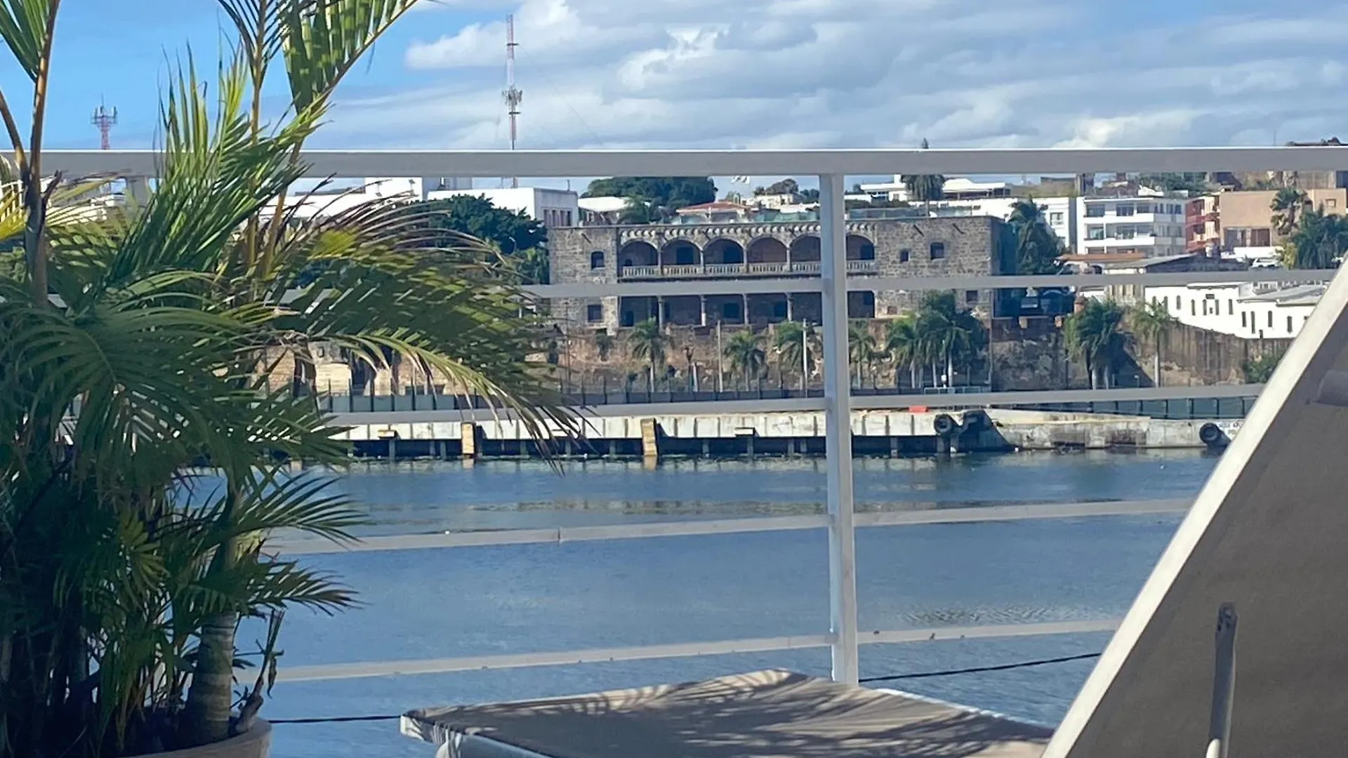 Apartamento Frente A La Zona Colonial, Santo Domingo location